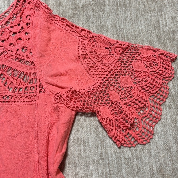Women's Large XL Coral Crochet top embroidered crinkle so cute! Democracy? - Picture 2 of 4